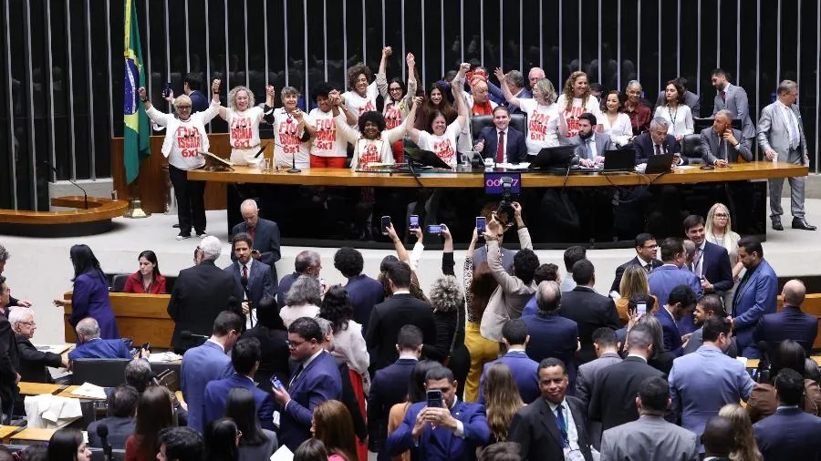Câmara Federal aprova o fim da escala 6x1