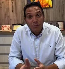 Defesa de Tiago Baltt se manifesta após denúncia do MPSC