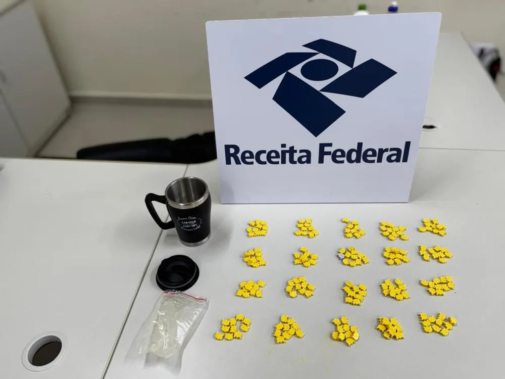 Receita Federal apreende comprimidos de ecstasy com apoio do cão farejador em Joinville