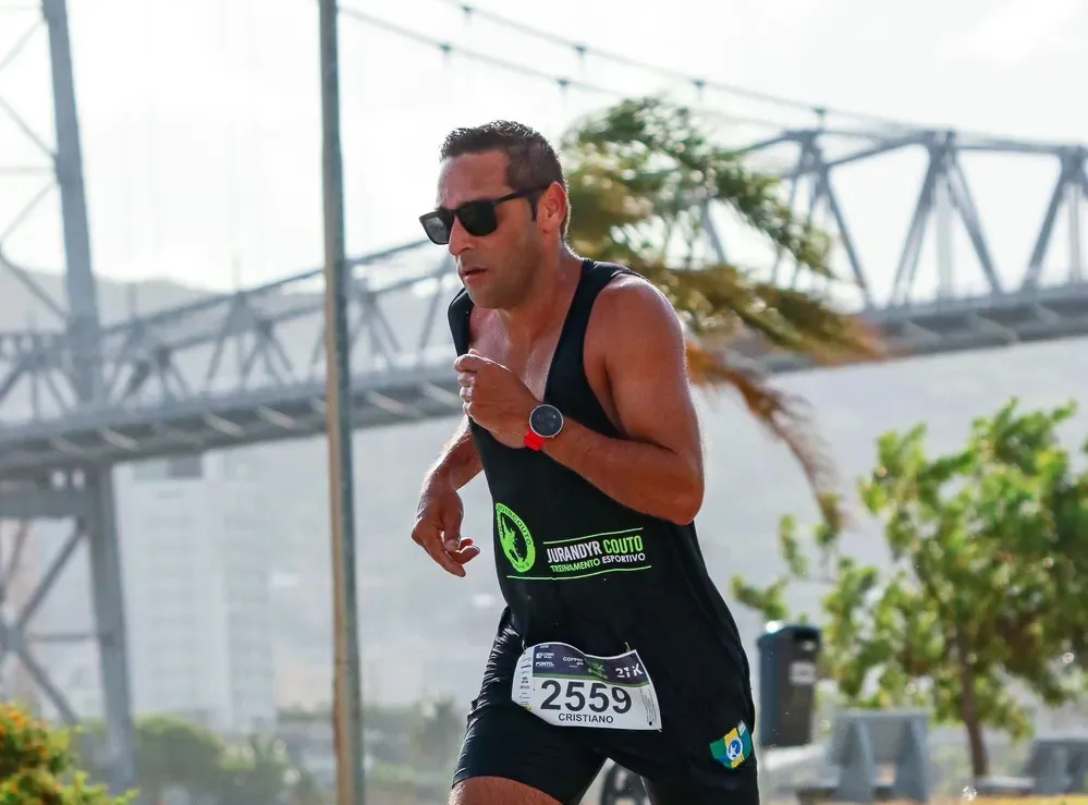 Penhense Cristiano Alexandrina vai competir na 15ª Maratona Internacional de Floripa
