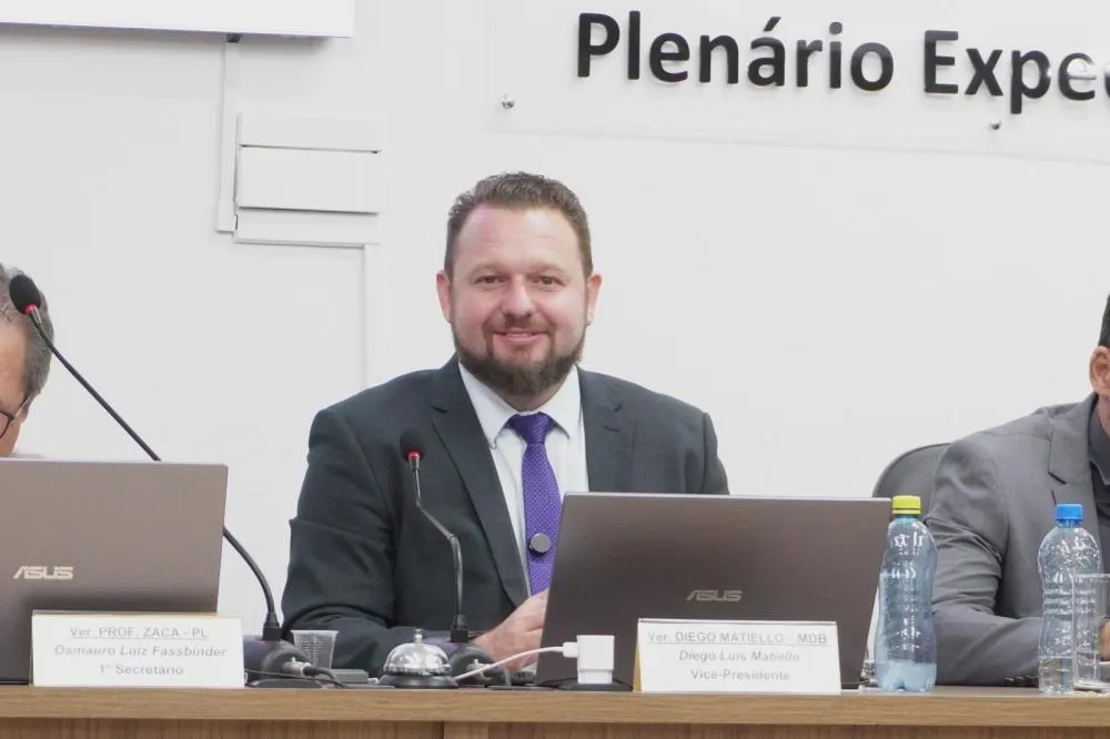 Diego Matiello propõe benefício municipal para famílias atípicas de baixa renda em Penha