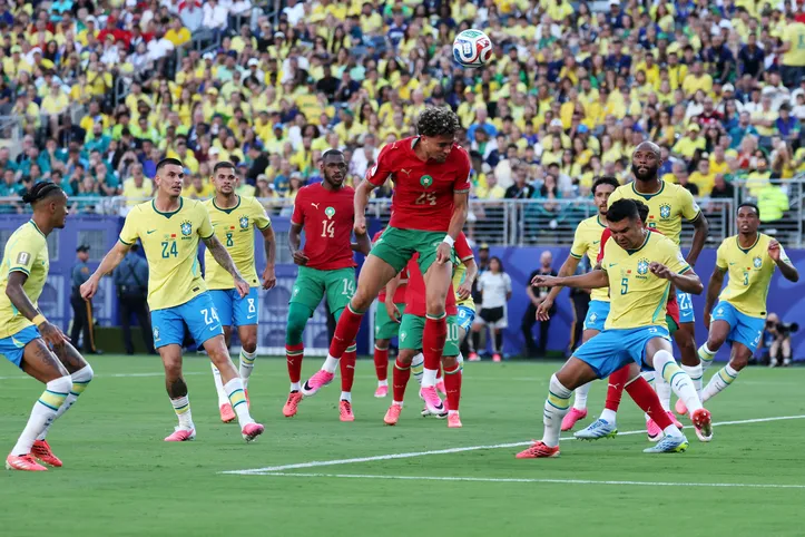 Brasil faz péssimo primeiro tempo e empata com o Marrocos