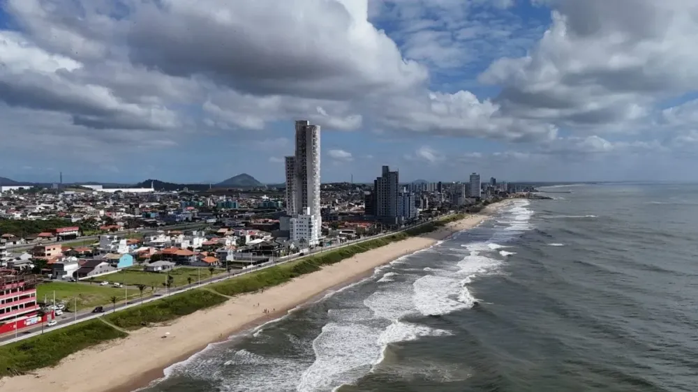 Quatro mil empregos estão ameaçados após proibição de novos prédios em Barra Velha
