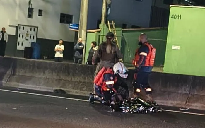 Homem morre atropelado ao tentar atravessar a rodovia Antônio Heil em Itajaí