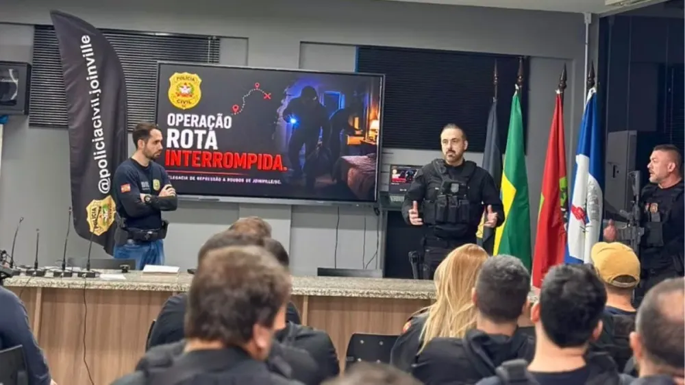 Barra Velha, Araquari e Joinville são alvos de operação policial contra roubos em casa de luxo