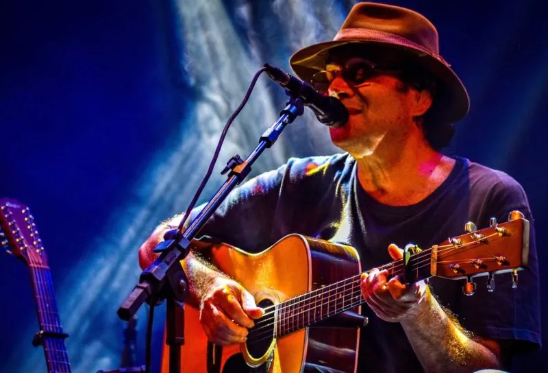 Almir Sater e Elba Ramalho farão shows gratuitos no Festival de Música de Itajaí