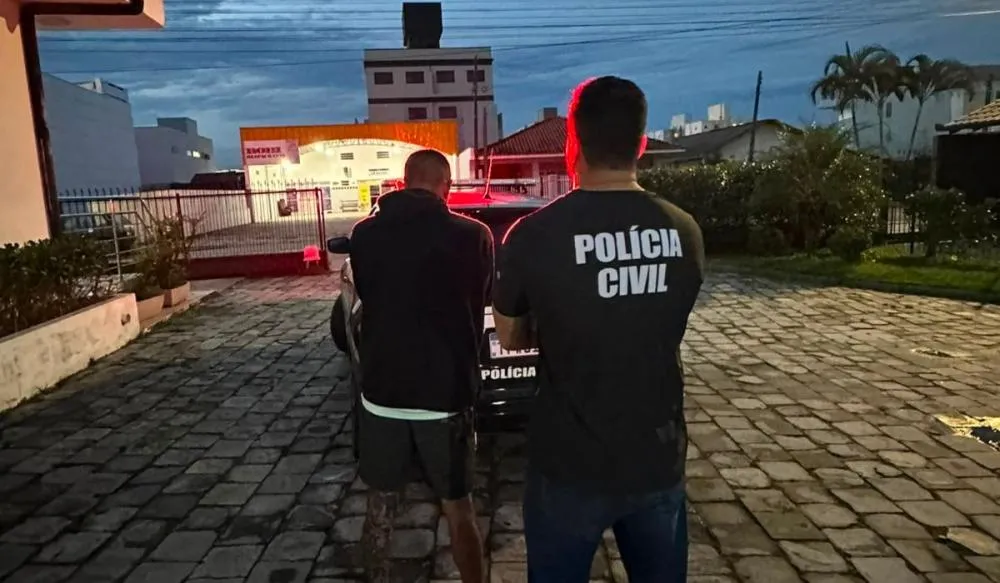 Após dois anos escondido em Navegantes criminoso do CV condenado por matar caminhoneiro no Ceará é preso pela PCSC