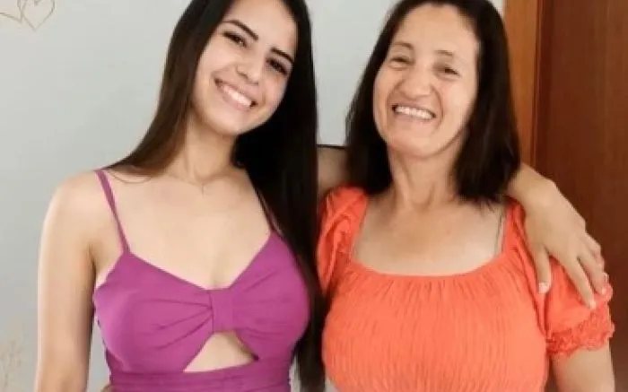 Sepultadas em Itajaí mãe e filha que morreram a caminho de velório 