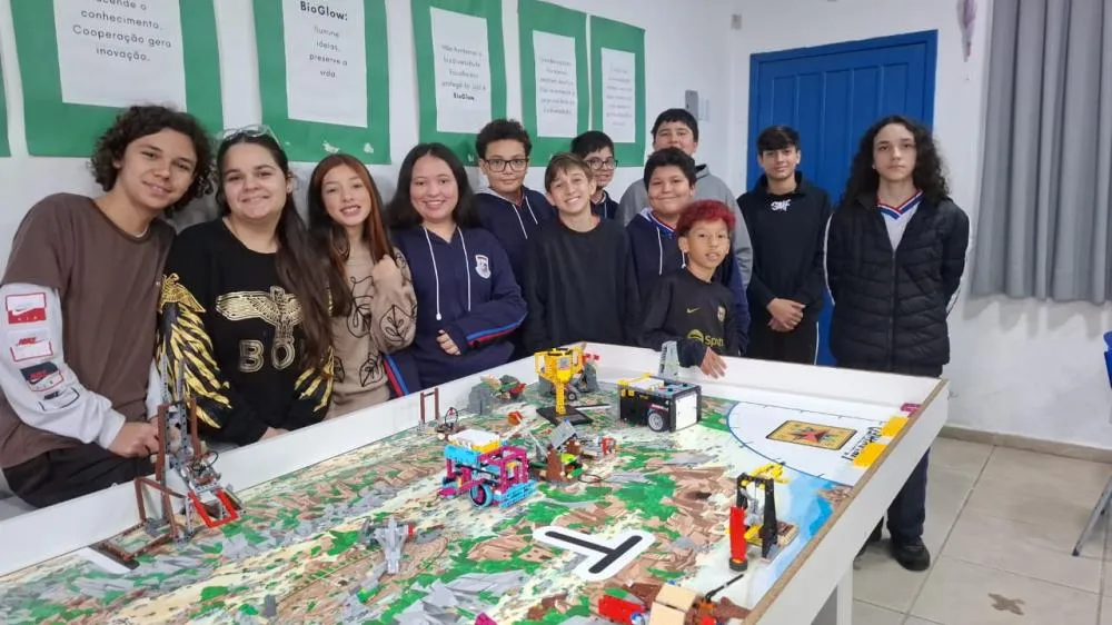 Alunos da Escola João Batista da Cruz serão Penha em competição de robótica 