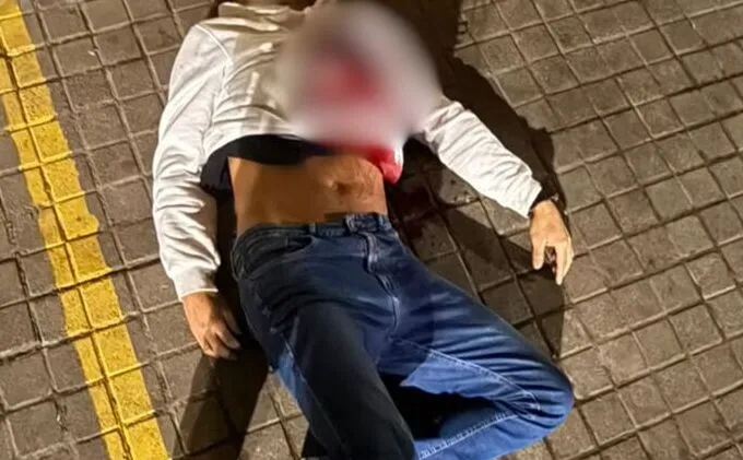 Homem é preso em flagrante após matar desafeto em conveniência no Centro de Porto Belo