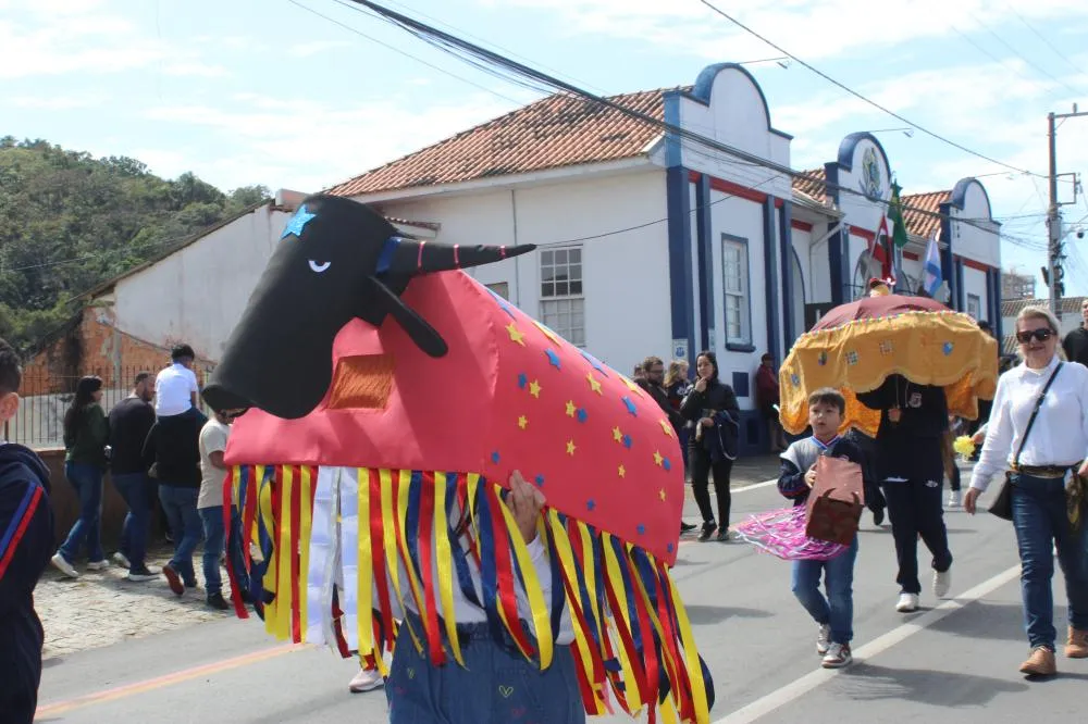 Confira os flagrantes fotográficos do Portal Carneiro News no Desfile Cívico de 7 de Setembro em Penha