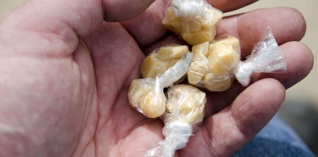 Na Biqueira do Cemitério: Homem é preso por tráfico de drogas em Balneário Piçarras