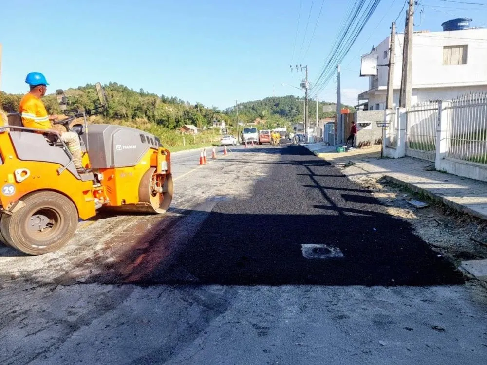 Repavimentação de ruas após obras da Águas de Penha devolve vias em condição igual ou melhor à original