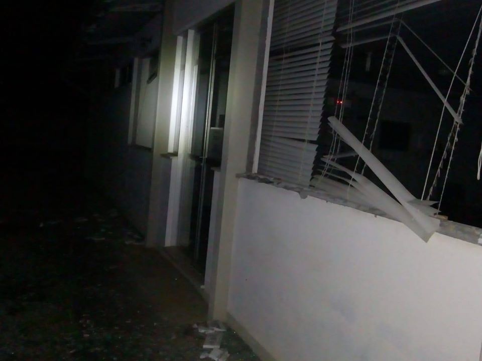 APAGÃO: INVASÃO NA SUBESTAÇÃO DA CELESC DEIXA SÃO JOÃO, BARRA VELHA, PIÇARRAS E PENHA NA ESCURIDÃO