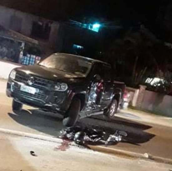 CACETADA: MOTOQUEIRO MORRE NA AVENIDA ITAJUBA AO BATER EM CAMINHONETE QUANDO FUGIA DA POLÍCIA
