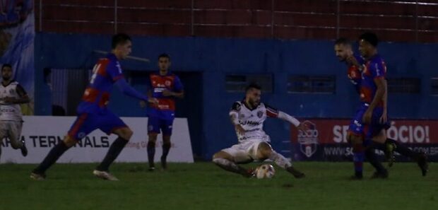 Copinha SC: Marcílio Dias vence Joinville e assume a liderança da competição
