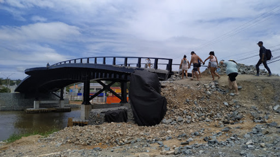 Ponte dos Suspiros: Trânsito para veículos menores da nova ponte sobre o Rio Piçarras poderá ser liberado em abril