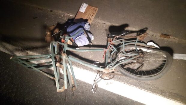 Atropelamentos: Ciclista morre atropelado na BR-101 em Araquari