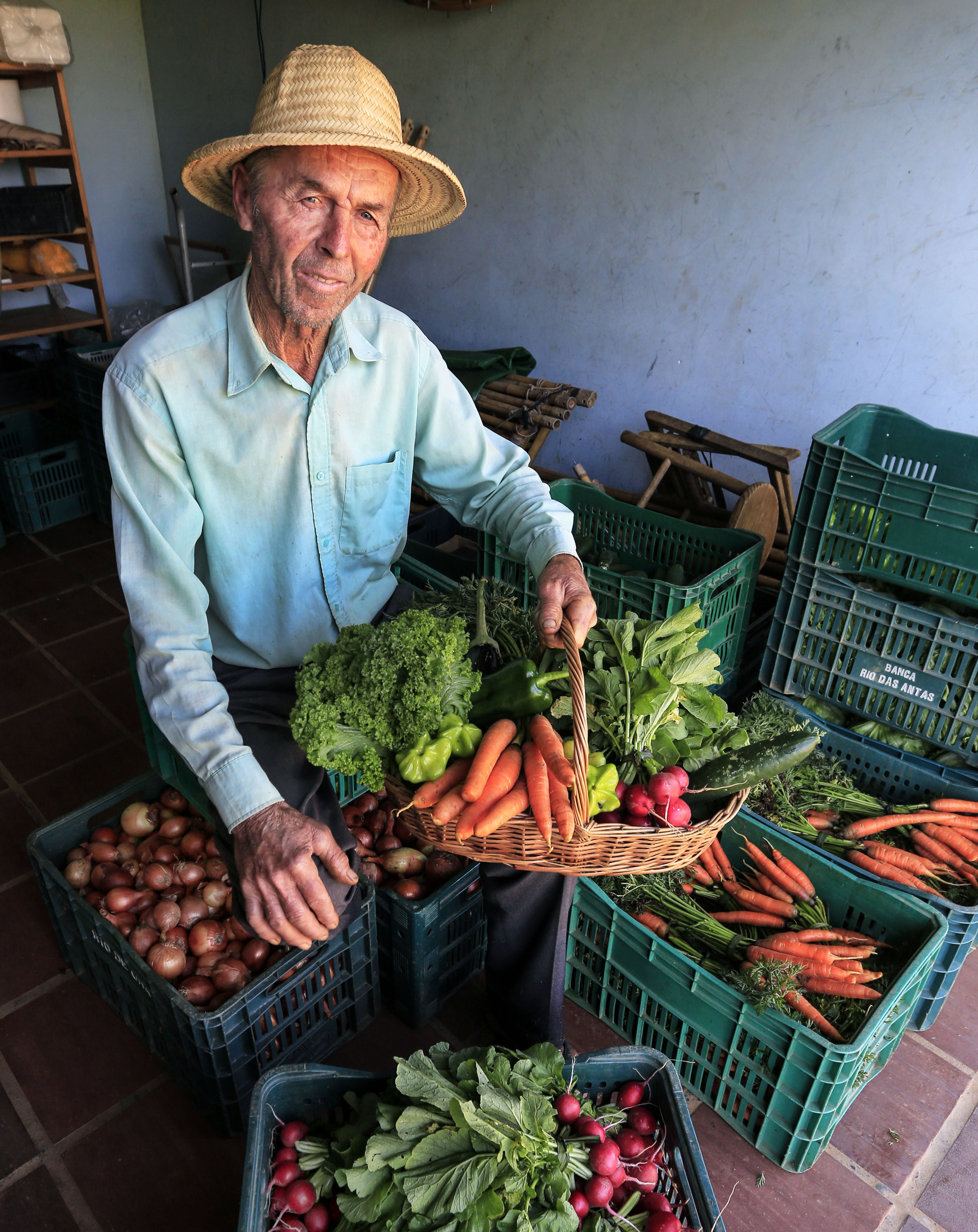 NA PRAÇA DO BOI: PRODUTORES PROMOVEM PRIMEIRA FEIRA SUSTENTÁVEL ECOVIDA EM PENHA