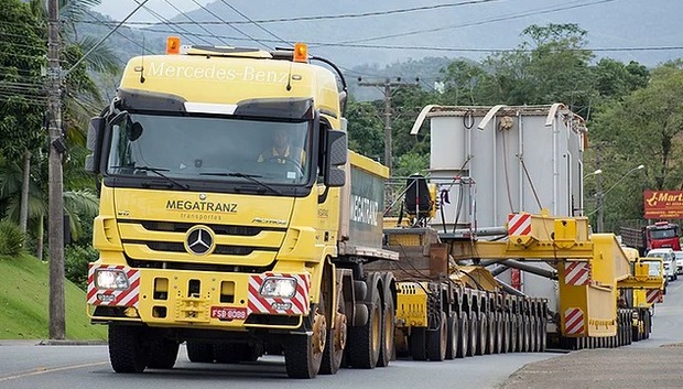 Blumenau/Itajaí: Escolta de transformador causará lentidão na BR-470 neste sábado