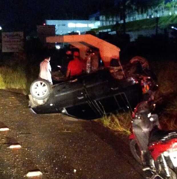 No Quilômetro 12: Mulher e duas crianças ficam feridas em acidente na Rodovia Antônio Heil, em Itajaí