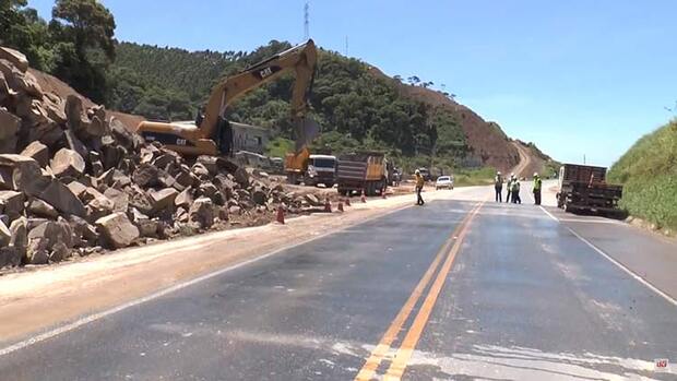 Vai parar: BR 470 terá trânsito interrompido em Gaspar nesta terça-feira para detonação de rochas
