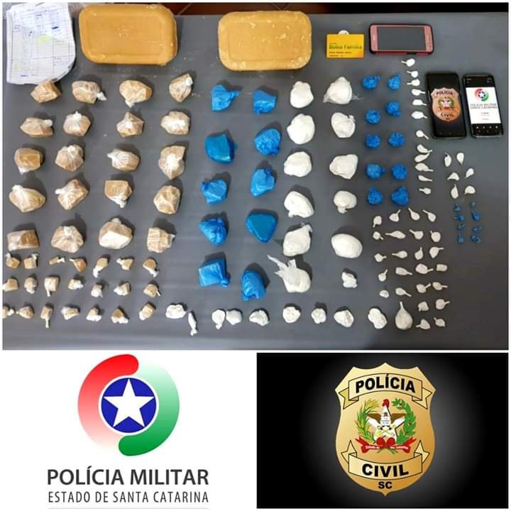 NA ITAJUBA: DUPLA É PRESA POR TRÁFICO DE DROGAS EM BARRA VELHA