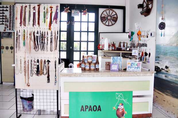 Dia das Mães: Artesãos de Penha criam trabalhos especiais e promoções para quem quer presentear mamães