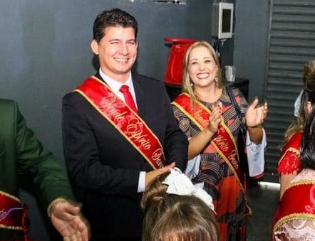 Tradição e Fé: Raphael Rodrigo Neves e Andrea Maria Borba Neves são eleitos imperador e imperatriz da 186ª Festa Divino Espírito Santo de 2022 em Penha
