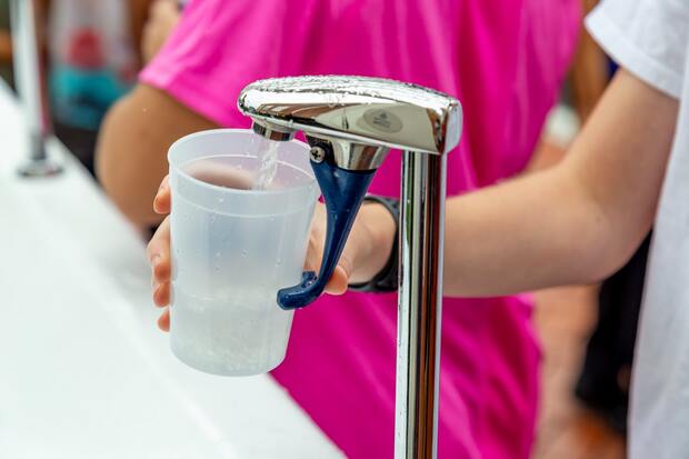 Consumo de água tratada é fundamental para manutenção da saúde