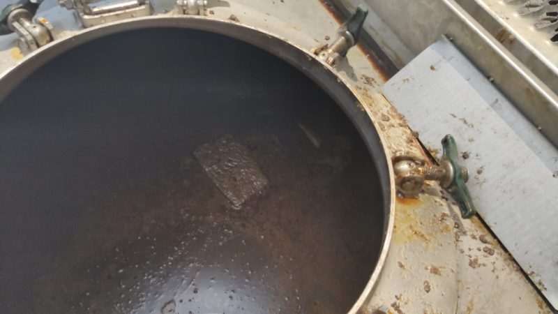 TAVA BOIANDO: RECEITA FEDERAL APREENDE COCAÍNA EM CONTÊINER-TANQUE NO PORTO DE ITAPOÁ