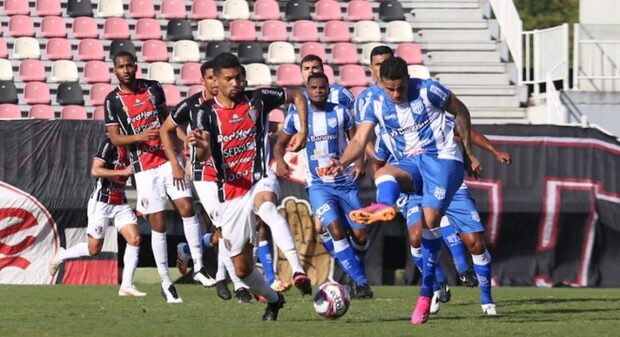 Série D: JEC apenas empata com o Esportivo e se afasta da liderança da Série D