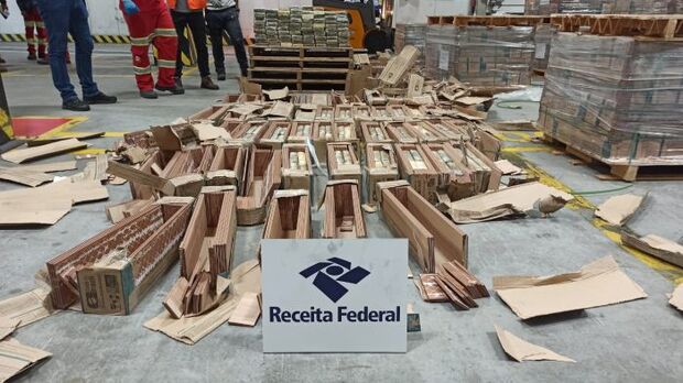 Navegantes: Receita Federal apreende carga de cocaína avaliada em 16 milhões de reais