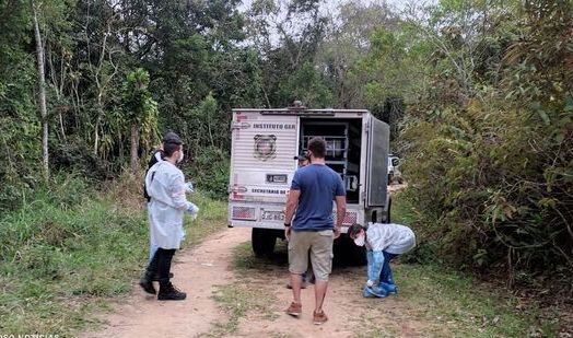 São Francisco do Sul: Corpo com sinais de queimaduras coberto com cal e com membros separados é encontrado no Morro da Mina