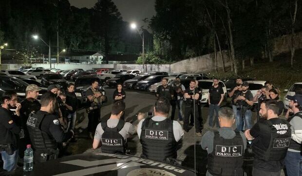 Operação da Polícia Civil prende ladrões de banco em Joinville