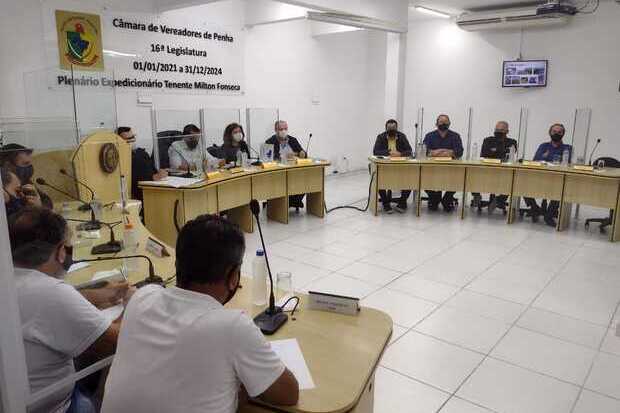 Águas de Penha apresenta proposta para tratamento de esgoto na praia de São Miguel
