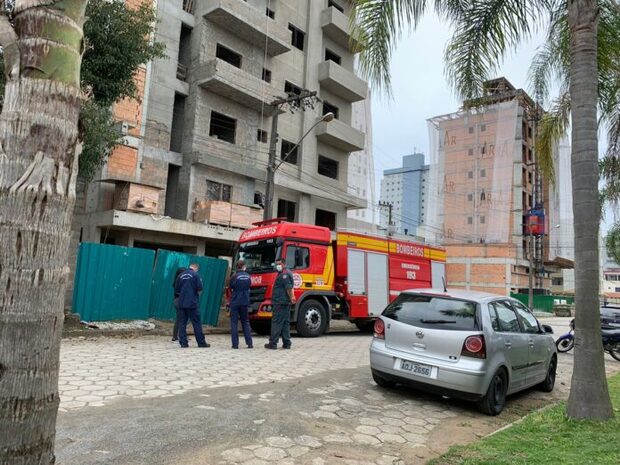 Acidente de trabalho: Operário morre ao cair em poço de elevador de prédio em construção no Centro de Balneário Piçarras