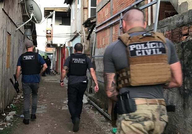 Operação Vetus 2: Quatro pessoas são presas, em Barra Velha, Itajaí e Navegantes, por violência e exploração de idosos