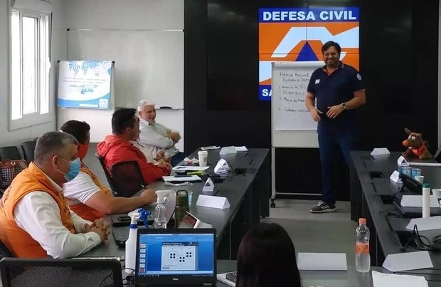 Defesa Civil de Barra Velha recebe certificação especial por presença no Programa SC Resiliente
