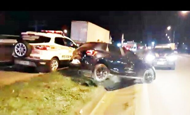 Na BR-101: Assaltante é morto em confronto com a polícia no bairro Salseiros em Itajaí