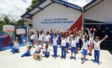 Escolas de Penha mobilizam a cidade e recebem prêmio por participação em concurso cultural promovido por Águas de Penha