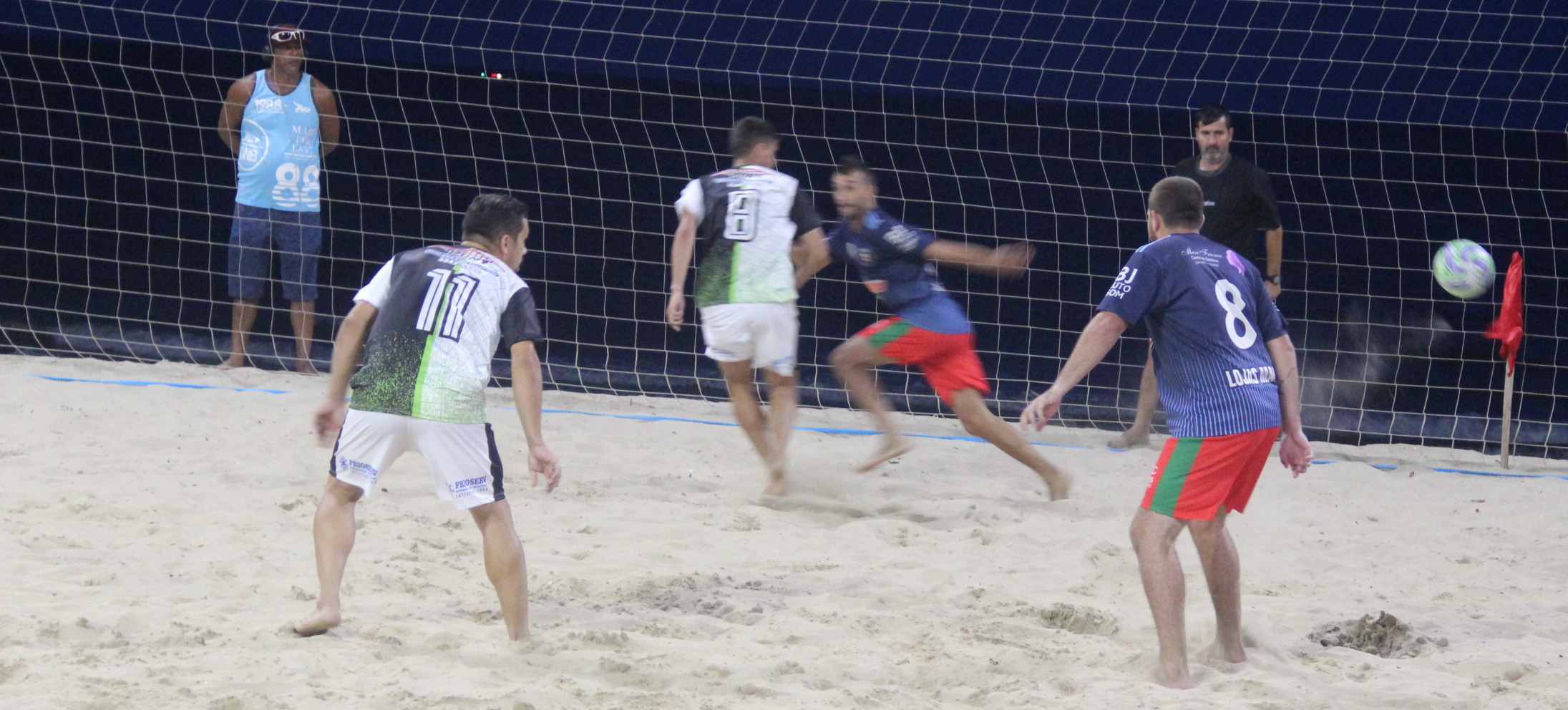 NA PRAIA ALEGRE: FUTEBOL DE AREIA DE PENHA TÁ QUASE NA RETA FINAL