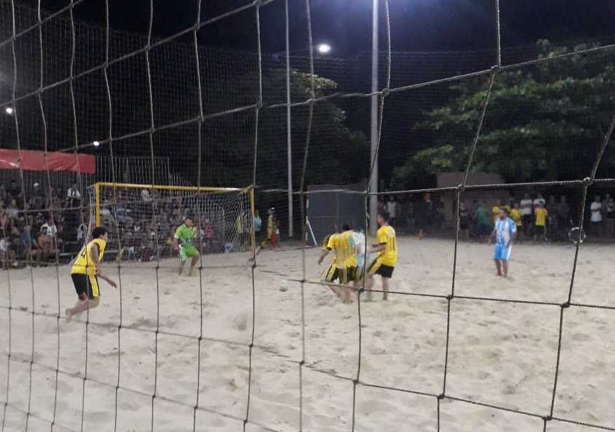 NA PRAIA ALEGRE: AMANHÃ TEM SEMIFINAIS DO BEACH SOCCER DE PENHENSE