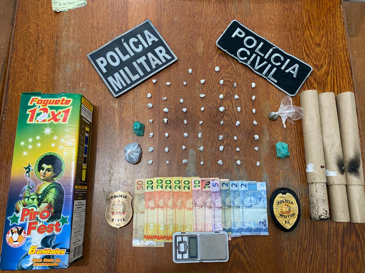 NA QUEROSENE: DUPLA É PRESA DURANTE FESTA DE ANIVERSÁRIO DE FACÇÃO CRIMINOSA NO BAIRRO ITACOLOMI EM BALNEÁRIO PIÇARRAS