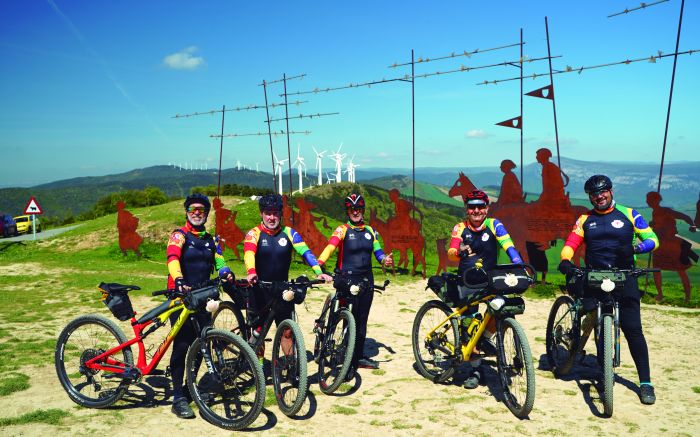 Tem Penhense na Live – Aventureiros da Expedição Pedalando farão amanhã live direto da Espanha
