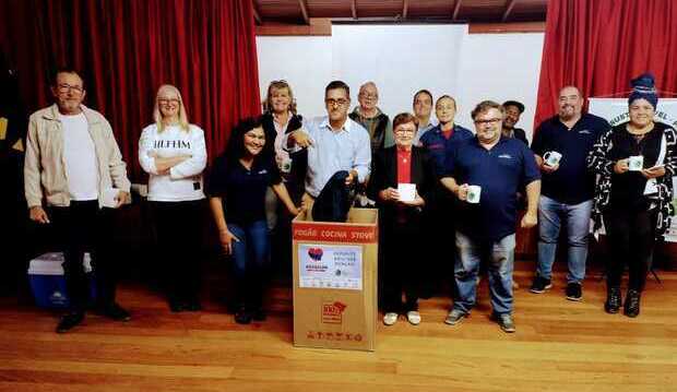 Rede de solidariedade lança Campanha do Agasalho 2022 em Penha