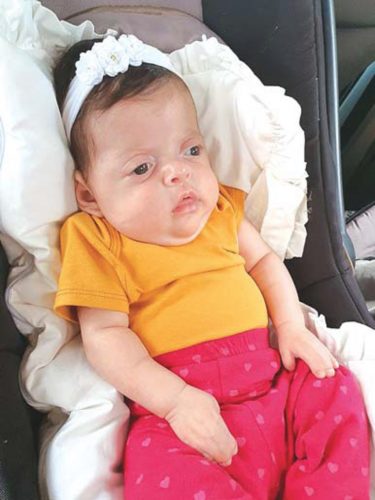 VAKINHA: RECÉM NASCIDA DE PENHA PRECISA DE AJUDA PARA FAZER CIRURGIA ANTES DE COMPLETAR UM ANO DE VIDA