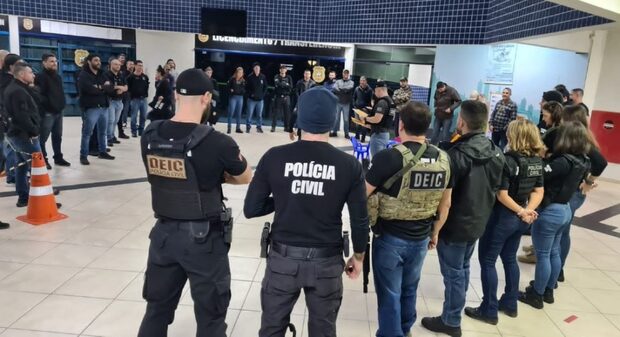 Operação Estorno – Quarteto é preso e 33 carros de luxo são apreendidos pela Polícia Civil e Joinville e Balneário Barra do Sul