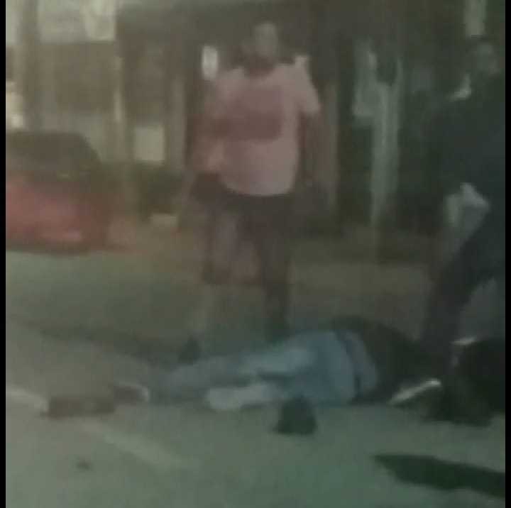 ESPANCAMENTO: BRIGA ENTRE JOVENS NA MADRUGADA DE HOJE NO CENTRO DE PENHA DEIXA VÍTIMAS LESÕES GRAVES