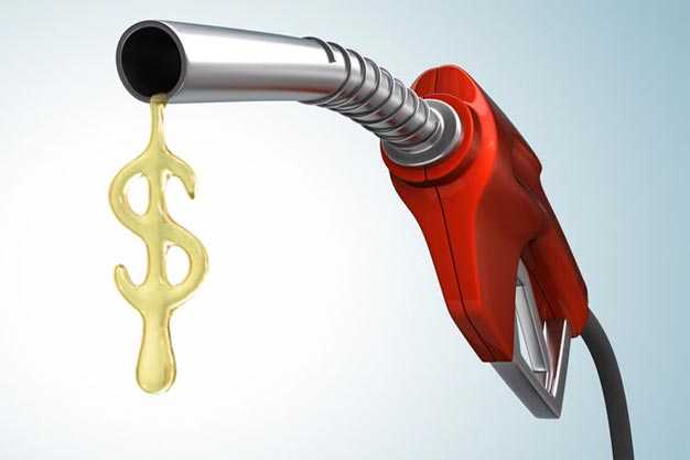 Virou Rotina - Gasolina fica 5,18% mais cara a partir de hoje nas refinarias